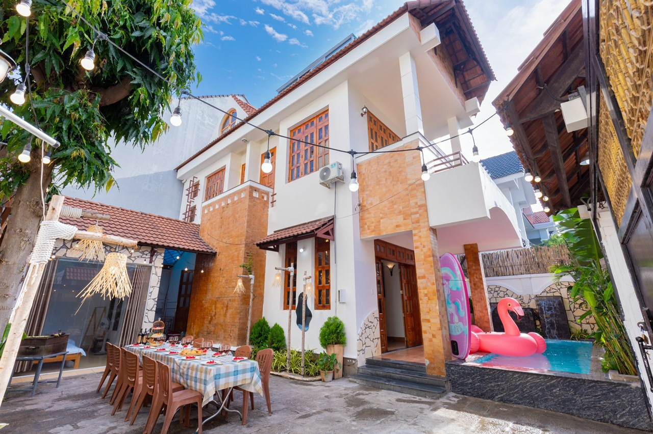 hợp tác vận hành homestay