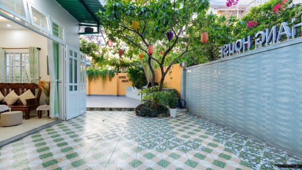 Nhà Phố Sân Vườn Bãi Sau Vũng Tàu - E9 Hoàng Trung Thông - VT0347
