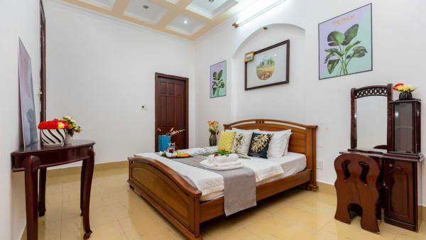 Nhà Phố Hồ Bơi Sân Vườn Vũng Tàu Bãi Sau - 11E Lạc Long Quân - VT0609