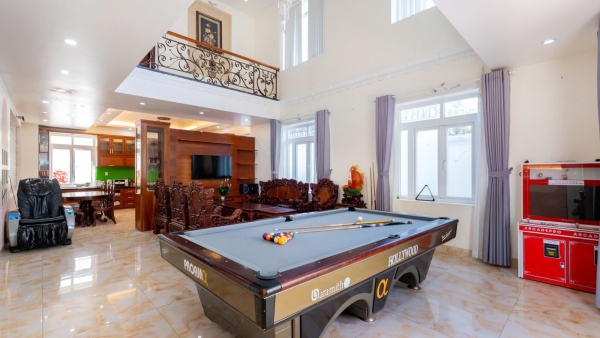 Nhà Phố Hồ Bơi Sân Vườn Vũng Tàu Bãi Sau - G4 Thái Văn Lung - VT0615