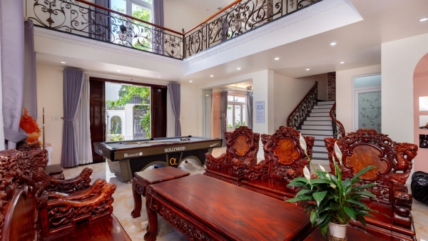 Nhà Phố Hồ Bơi Sân Vườn Vũng Tàu Bãi Sau - G4 Thái Văn Lung - VT0615