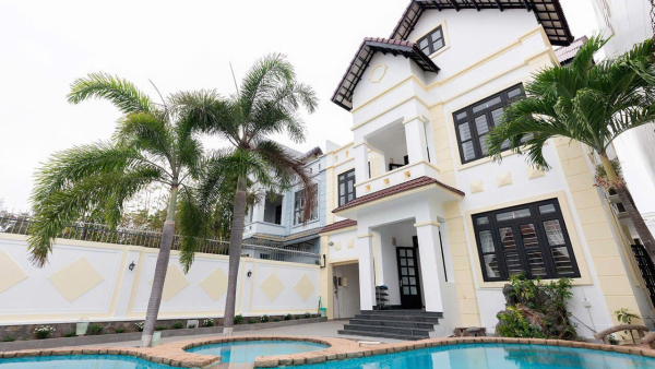 Nhà Phố Hồ Bơi Sân Vườn Vũng Tàu Bãi Sau - C11 Trương Ngọc - VT0617