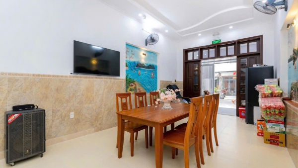 Nhà Phố Hồ Bơi Sân Vườn Vũng Tàu Bãi Sau - B10 Hồ Quý Ly - VT1044