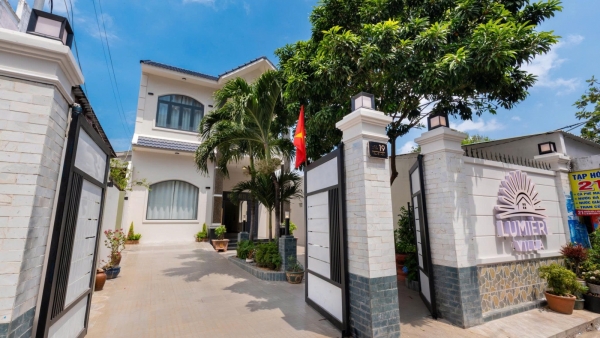 Nhà Phố Hồ Bơi Sân Vườn Vũng Tàu Bãi Sau - 19 Nguyễn Hiền - VT1047