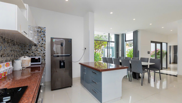 Nhà Phố Hồ Bơi Sân Vườn Vũng Tàu Bãi Trước - 42/5A Trần Phú - VT0231