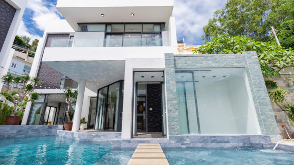 Nhà Phố Hồ Bơi Sân Vườn Vũng Tàu Bãi Trước - 42/5 Trần Phú - VT0636