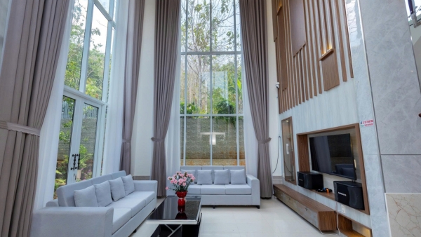 Nhà Phố Hồ Bơi Sân Vườn Vũng Tàu Bãi Trước - 12/26 Trần Phú - VT1045