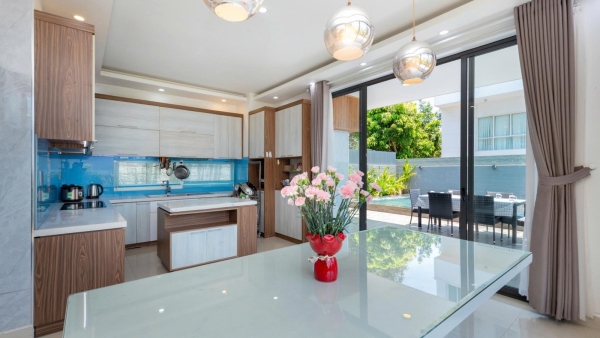 Nhà Phố Hồ Bơi Sân Vườn Vũng Tàu Bãi Trước - 12/26 Trần Phú - VT1045