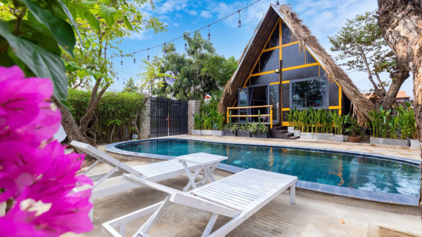 Nhà Phố Hồ Bơi Sân Vườn Vũng Tàu Long Cung - 15 Nguyễn Đình Tứ - VT0620