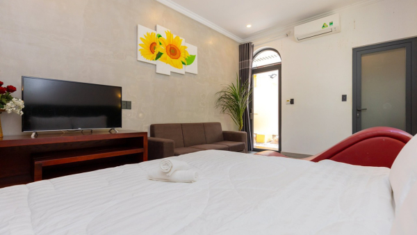 Nhà Phố Hồ Bơi Sân Vườn Vũng Tàu Bãi Sau - 33 Phan Huy Ích - VT0656