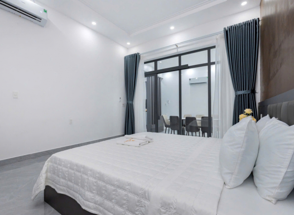 Nhà Phố Hồ Bơi Sân Vườn Vũng Tàu Bãi Dâu - 80 Trần Phú - VT1028