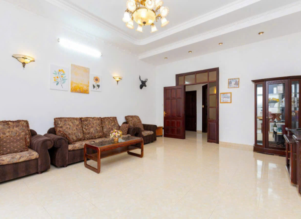 Nhà Phố Hồ Bơi Sân Vườn Vũng Tàu Bãi Sau - 10D Lạc Long Quân - VT0611